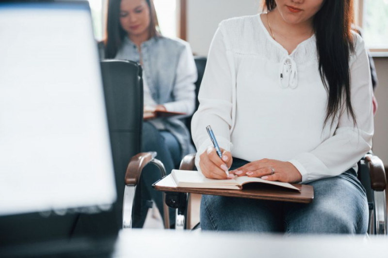 Pracodawca nie zawsze pokryje koszty studiów i kursów